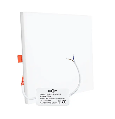 Светильник светодиодный Biom UNI-2-S32W-5 32Вт квадратный 5000К UNI-2-S32W-5 фото
